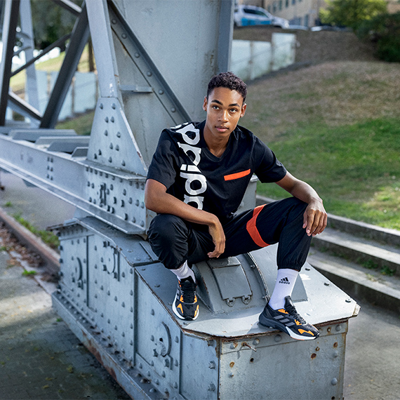 Sportswear change gears